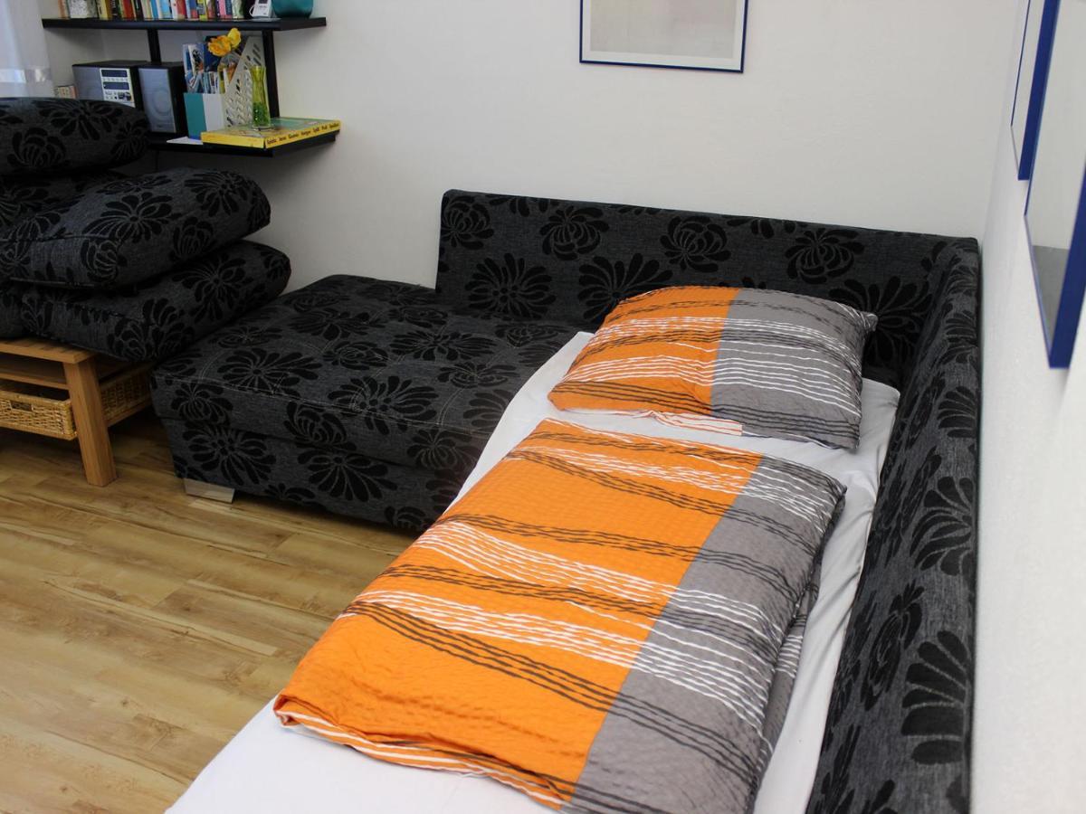 Nimritz Apartment *